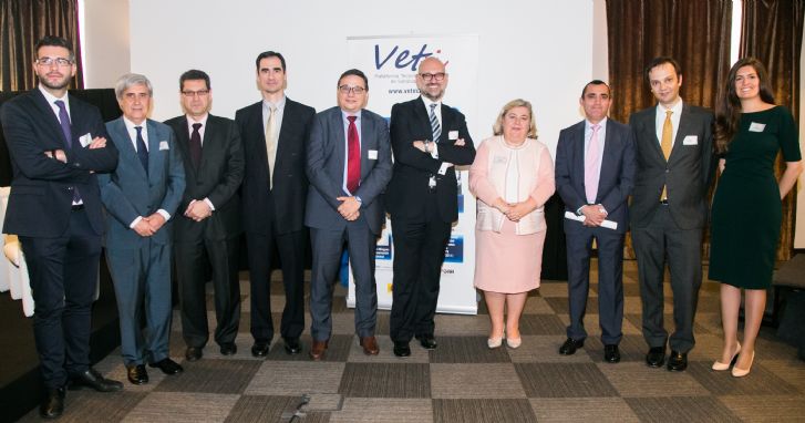 VIII Conferencia Anual Vet+i, juan jose badiola, andres fernandez, veterindustria, colvet, clara aguilera, javier lopez, ramiro casimiro, jean philippe dop, OIE, aemps